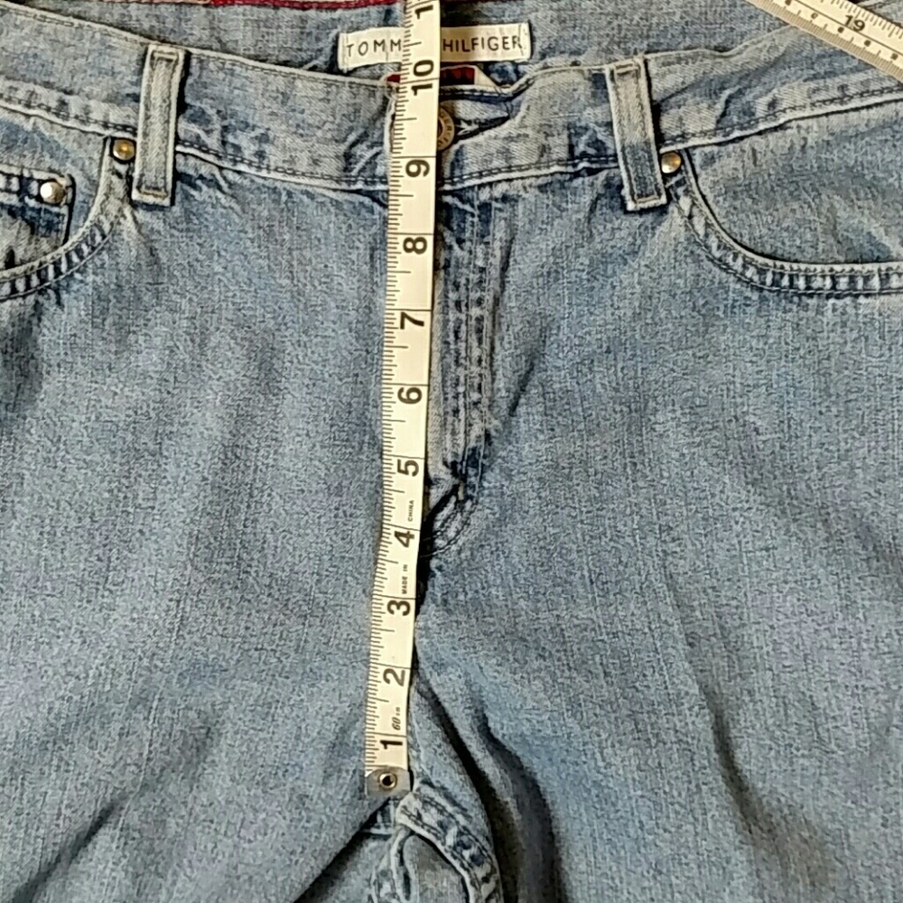Tommy Hilfiger High Rise Classic Fit Jeans - Picture 7 of 8